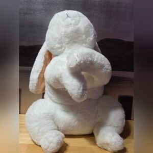 FAO Schwarz Fluffy Bunny White Plush Toy Rabbit